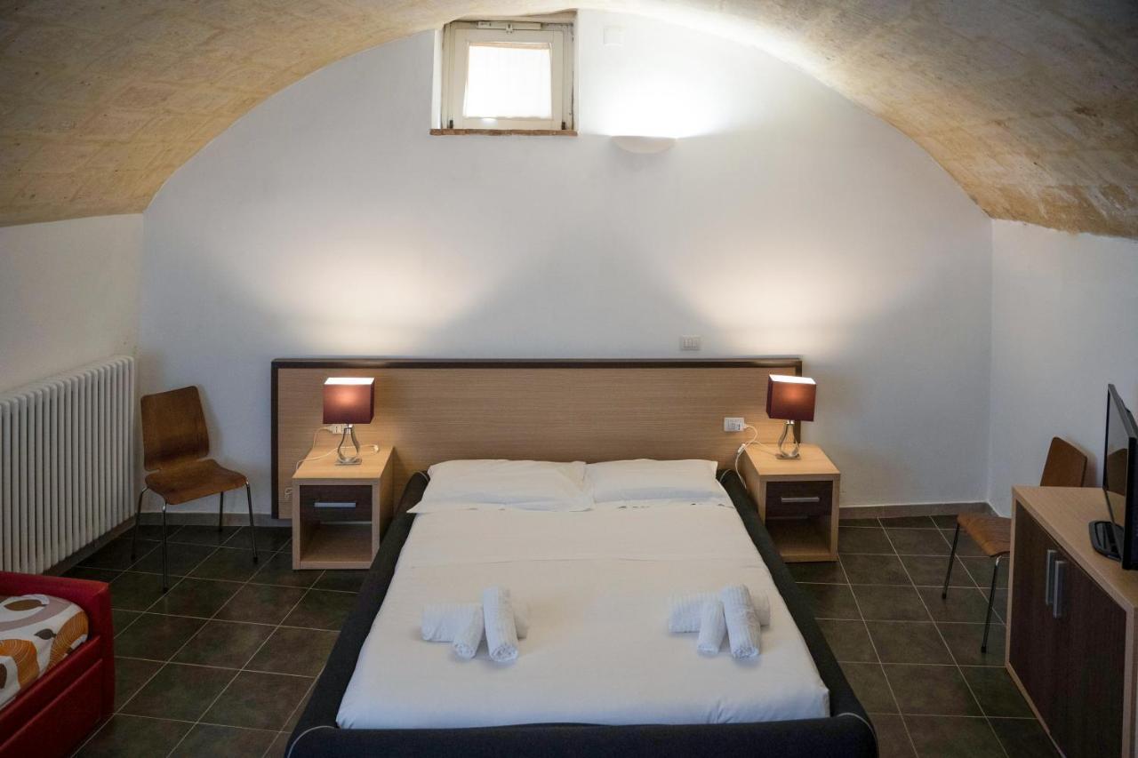 Residence Le Vie Del Mosto Matera Exterior photo