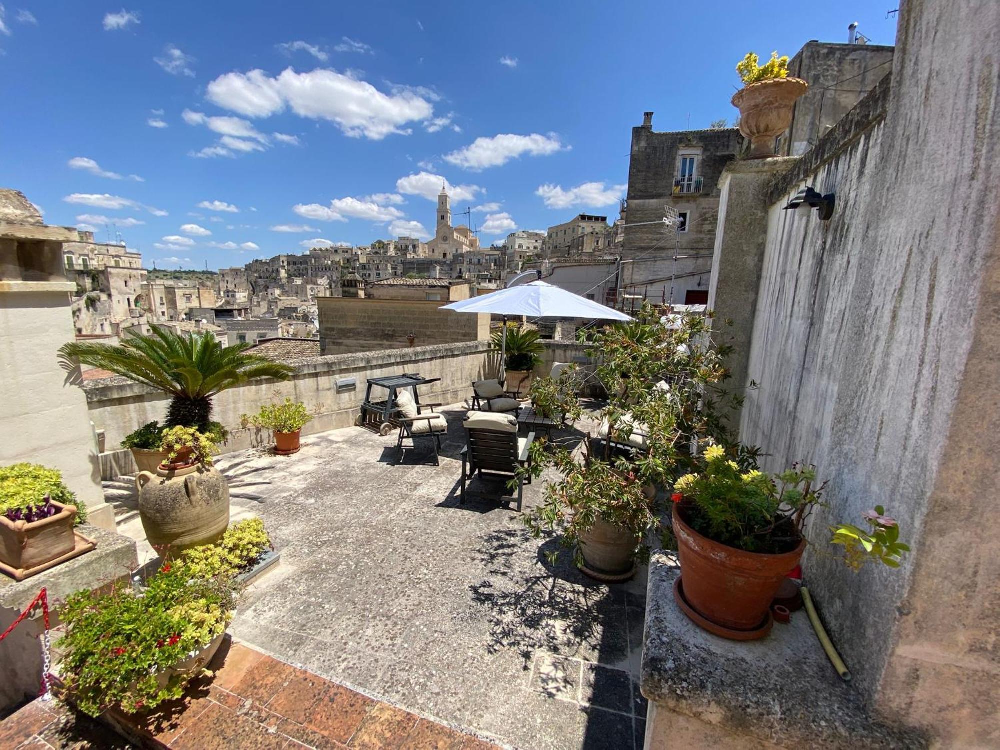 Residence Le Vie Del Mosto Matera Exterior photo